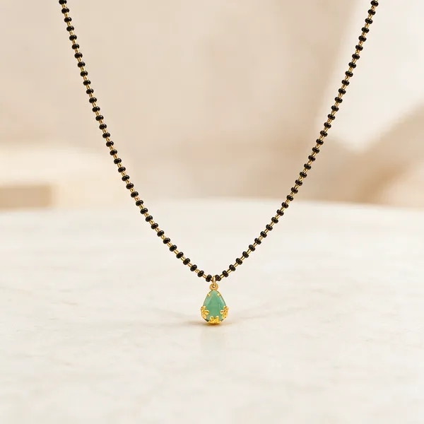 Black_And_Gold_Plated_Bead_Green_Pendant_Mangalsutra_For_Women