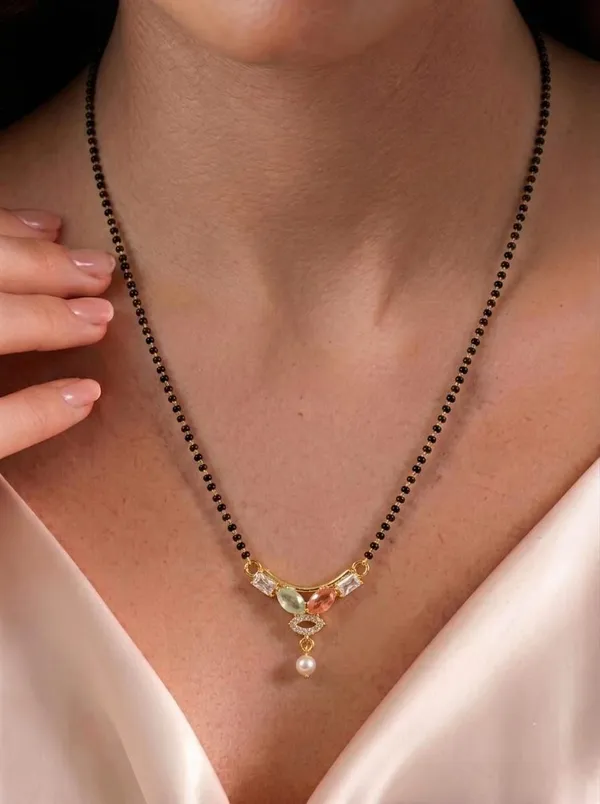 Sia_Mangalsutra_–_Premium_Gold_Finish