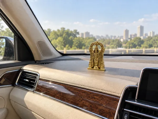 Lord_Balaji_Brass_Idol
