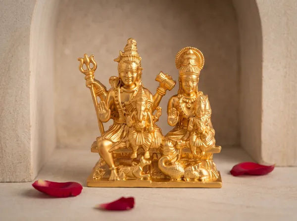 Gold_Brass_Shiv_Parivar_Idol