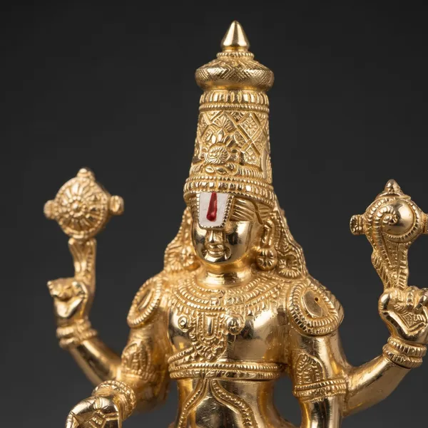 Lord_Venkateswara_Balaji_Brass_Idol_–_Traditional_Standing_Murti_(33)