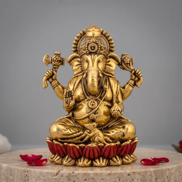 Antique_Brass_Ganesha_Idol_Seated_On_Lotus