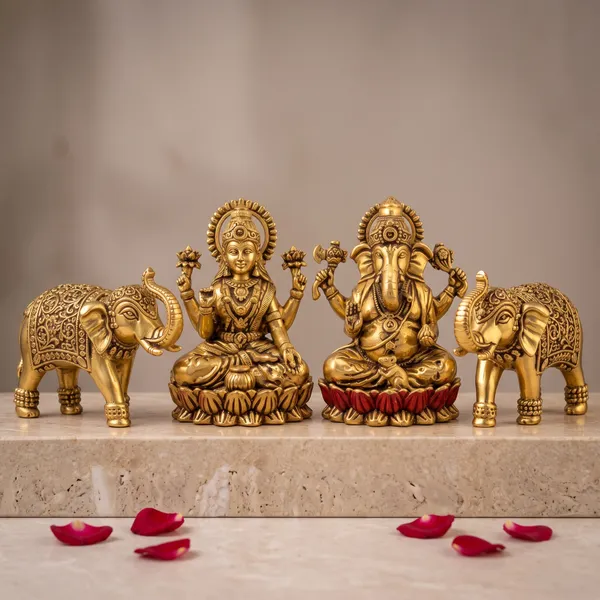 Antique_Brass_Lakshmi_Ganesha_Idol_Set_With_Elephant_Pair