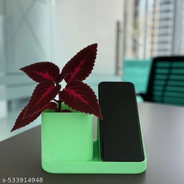 Green_Plastic_Desk_Planter_With_Mobile_Holder