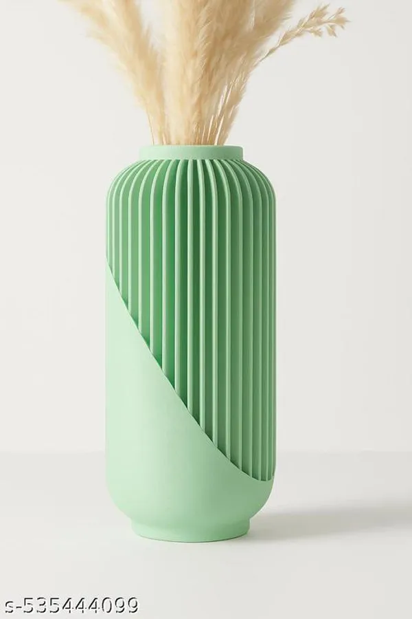 Green_Plastic_Yao_Vase