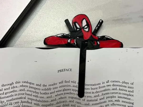 Multicolor_Plastic_Deadpool_Bookmark_-_Pack_of_2