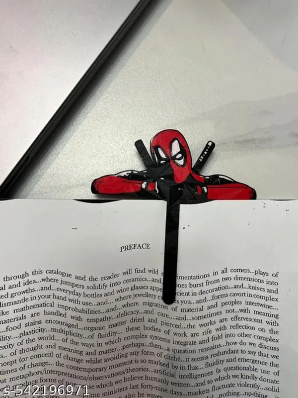Multicolor_Plastic_Deadpool_Bookmark_-_Pack_of_2