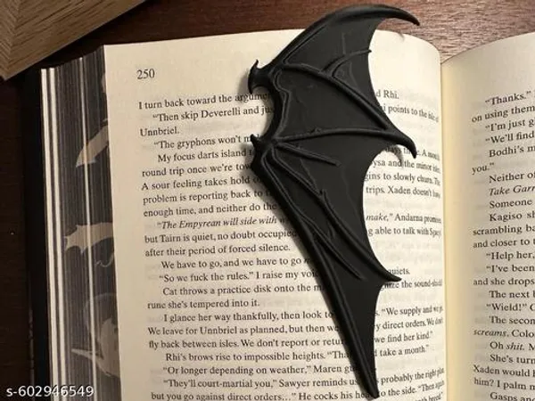 Black_Plastic_Bat_Bookmark_-_Pack_of_2