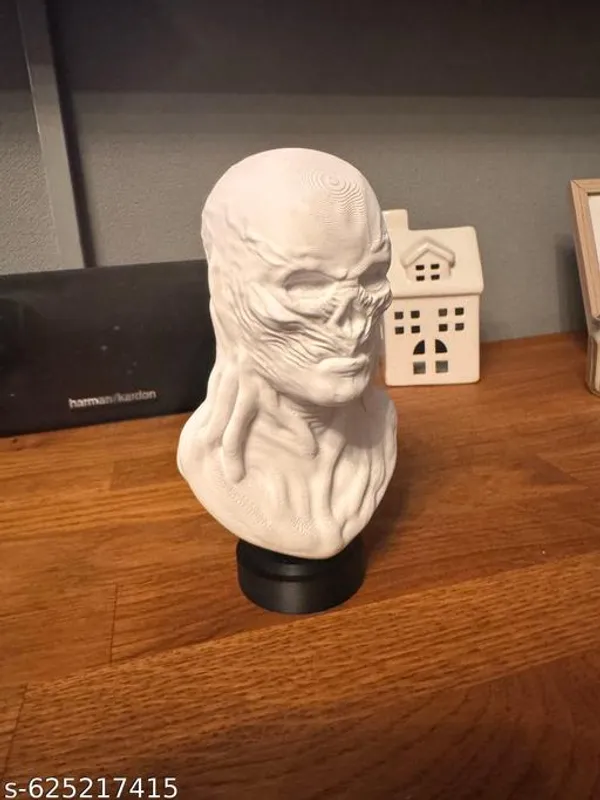Plastic_Stranger_Things_Inspired_Vecna_Bust_Statue