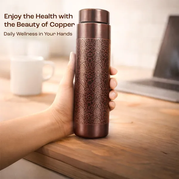 Pure_Copper_Water_Bottle_950_Ml_Hydration_Vessel_For_Home_Office_Travel_Elegant_Design_Ayurvedic_Wellness_Benefits