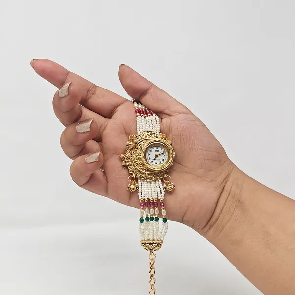 Kashmiri_Pearl_Bracelet_Watch