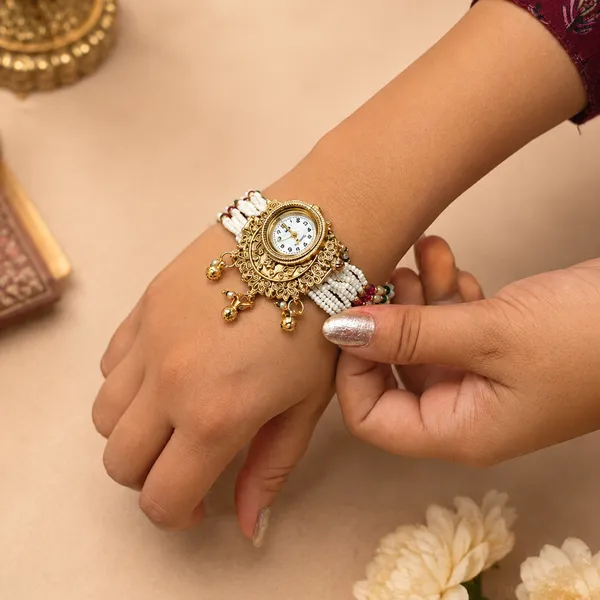 Kashmiri_Pearl_Bracelet_Watch