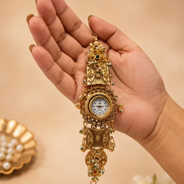 Kashmiri_Vintage_Bracelet_Watch