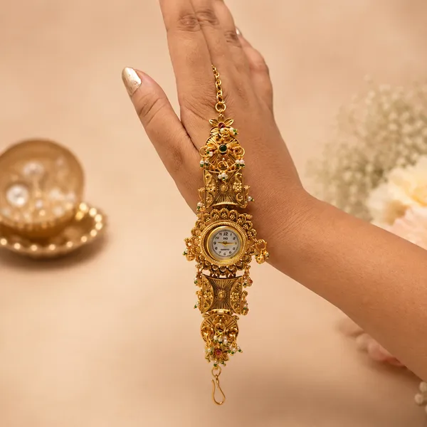 Kashmiri_Vintage_Bracelet_Watch