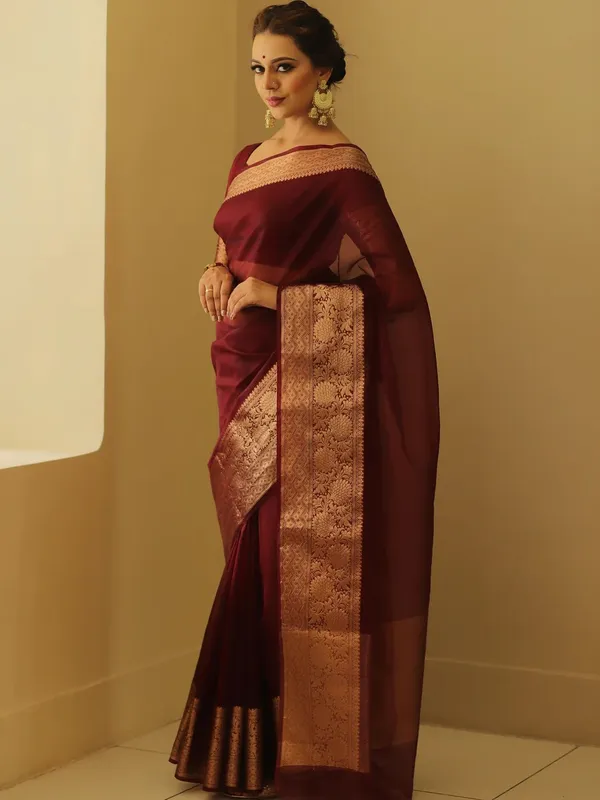 Premium_Maroon_Organza_Silk_Saree_with_Elegant_Golden_Woven_Border