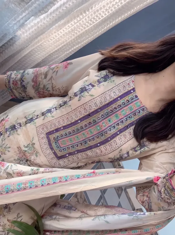 Cream_Pure_Lilac_Silk_Printed_&_Real_Mirror_With_Embroidery_Work_Suit_Set