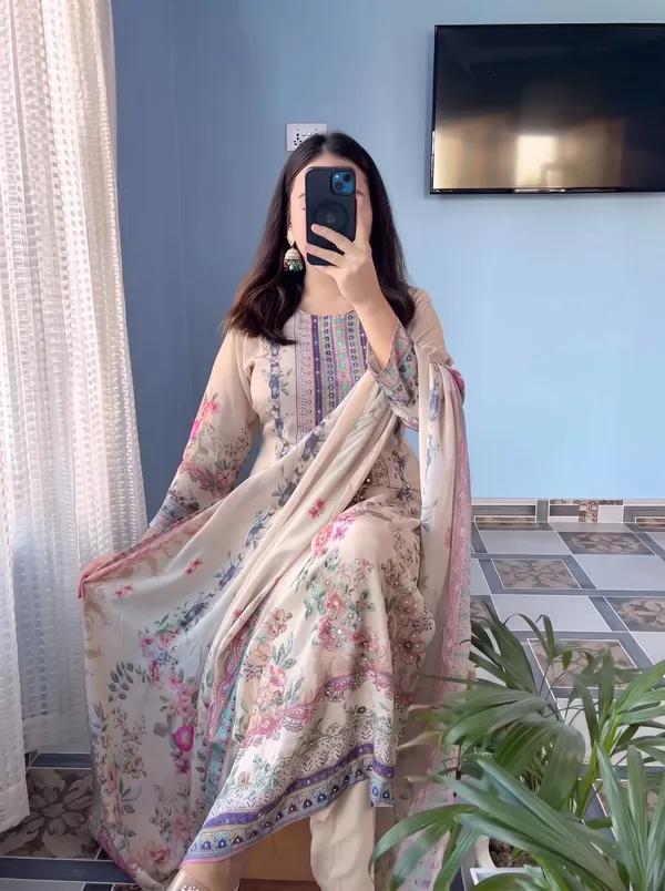 Cream_Pure_Lilac_Silk_Printed_&_Real_Mirror_With_Embroidery_Work_Suit_Set