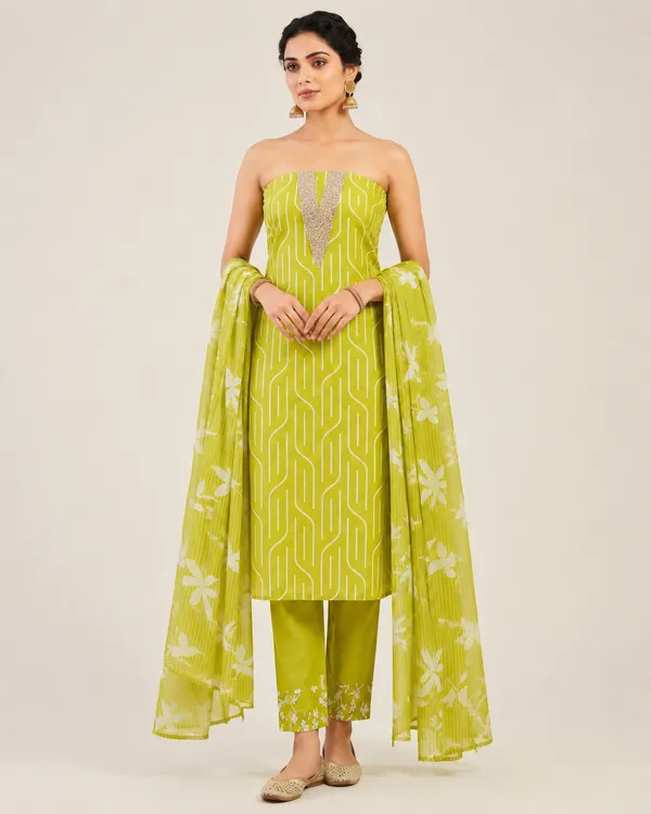 Unstiched_Parrot_Green_Soft_Cotton_3Pcs_Salwar_Suit_For_Women