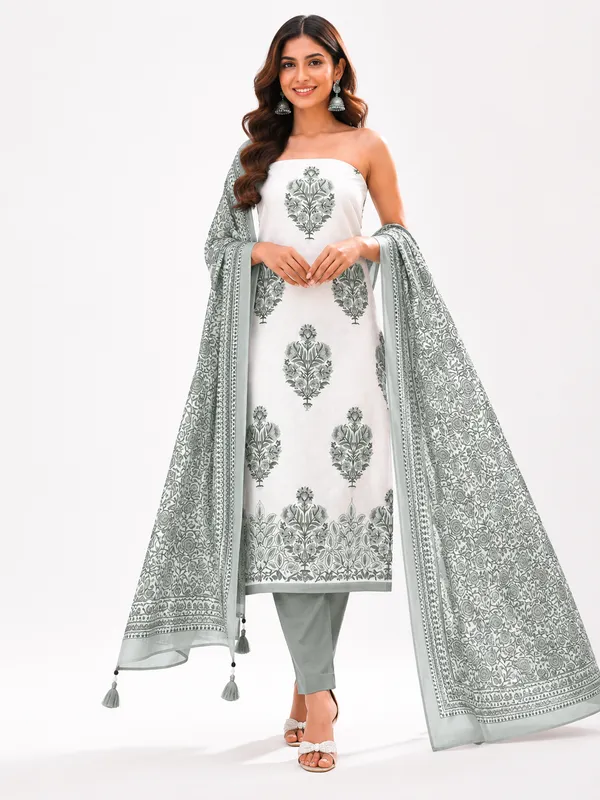 Unstiched_Green_Soft_Cotton_3Pcs_Salwar_Suit_For_Women