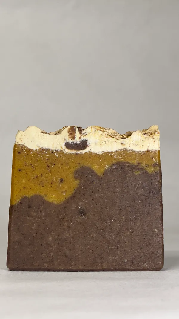 Nire_Nikhaar_:_Multani_Mitti_Kojic_Acid_Anti_Tan_Soap_/_Nire_Malmal_:_Saffron_Sandalwood_for_Fine_lines_n_Aging_Soap__(Pack_Of_2_)