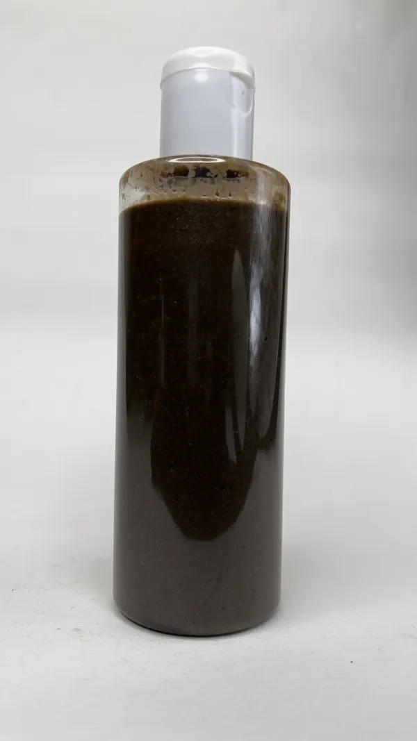 Nire_Herbal_Black_Magic_Henna_Indigo_Bhringraj_Shampoo