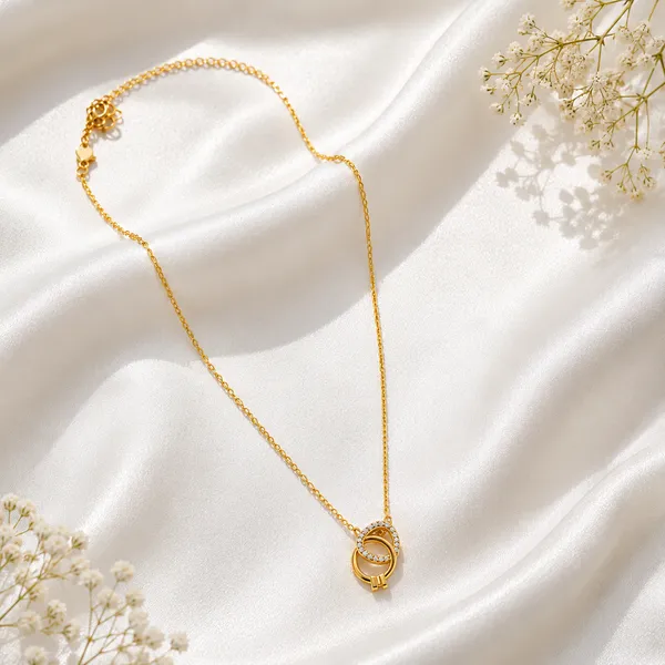 Gold_Stainless_Steel_Chain_Necklace_With_Circular_Crystal_Pendant