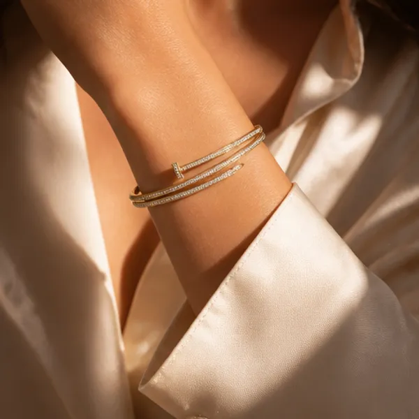 Silver_Stainless_Steel_Crystal_Nail_Cuff_Bracelet_For_Women