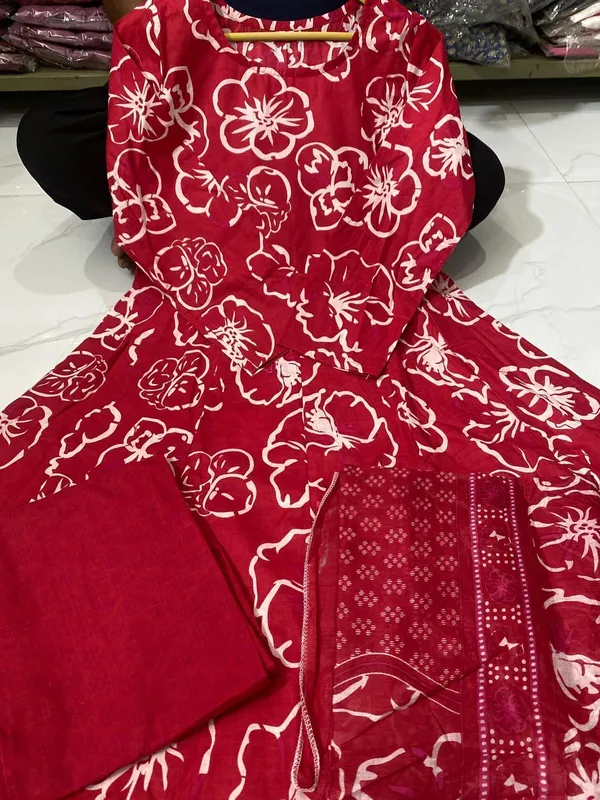 Deal_Shpere_Women_Kurti_Pant_Dupatta_Set