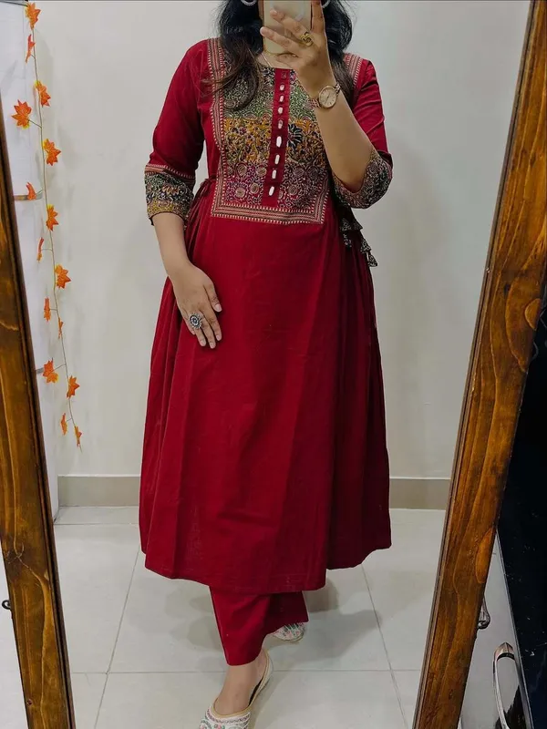 Deal_Shpere_Women_Kurta_Pant_Set