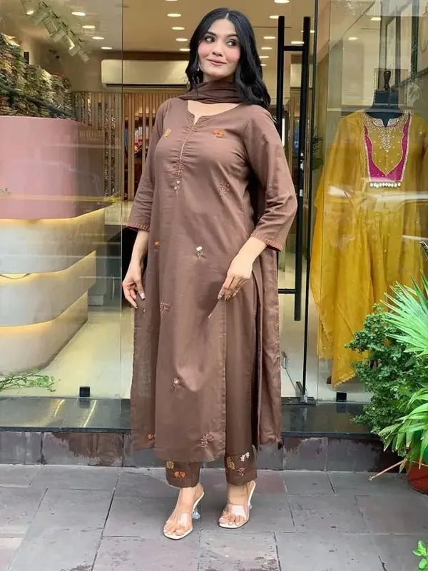Dealshpere_Solid,_Printed_Kurta,_Trouser/Pant_And_Dupatta_Set