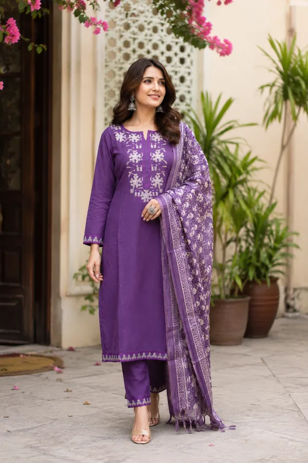 Deal_Shpere_Women_Kurti_Pant_Dupatta_Set