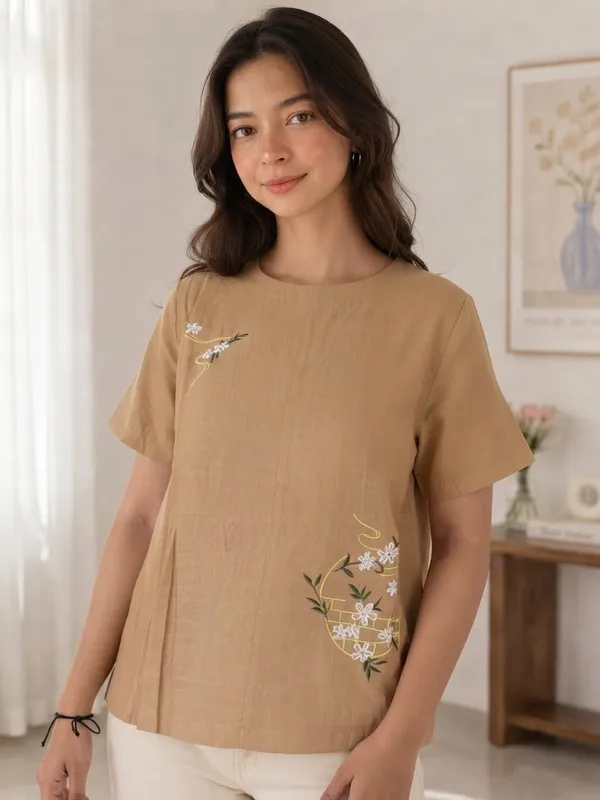 Comfort_Fit_Cotton_Embroidered_Top