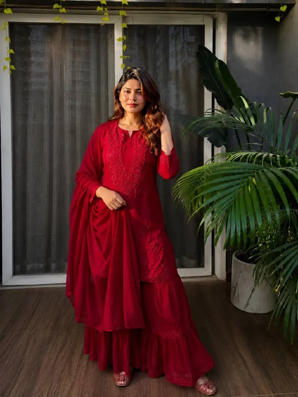 Red_Roman_Dell_Silk_Kurta_For_Women