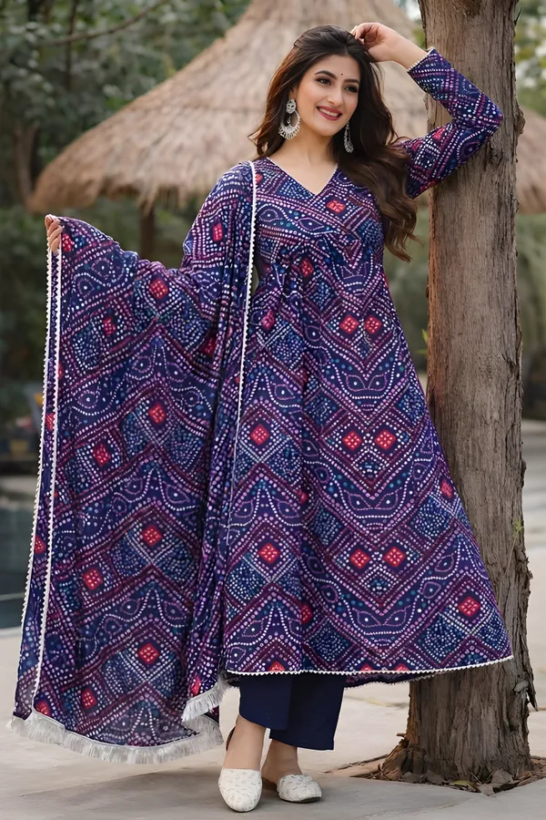 Woman_Bandhani_Printed_Kurti_With_Pant_And_Dupatta