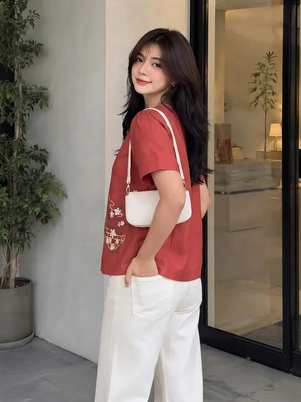 Comfort_Fit_Cotton_Embroidered_Top