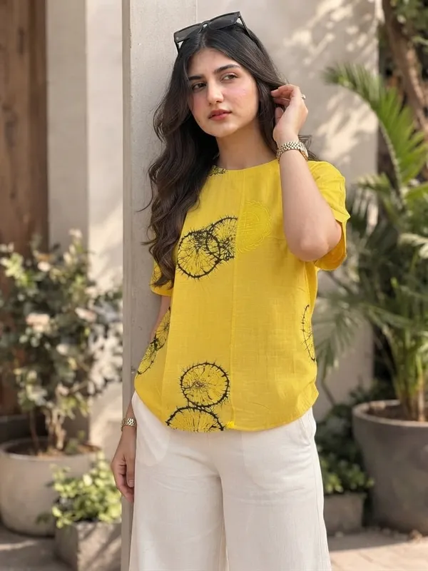 Comfort_Fit_Cotton_Embroidered_Top