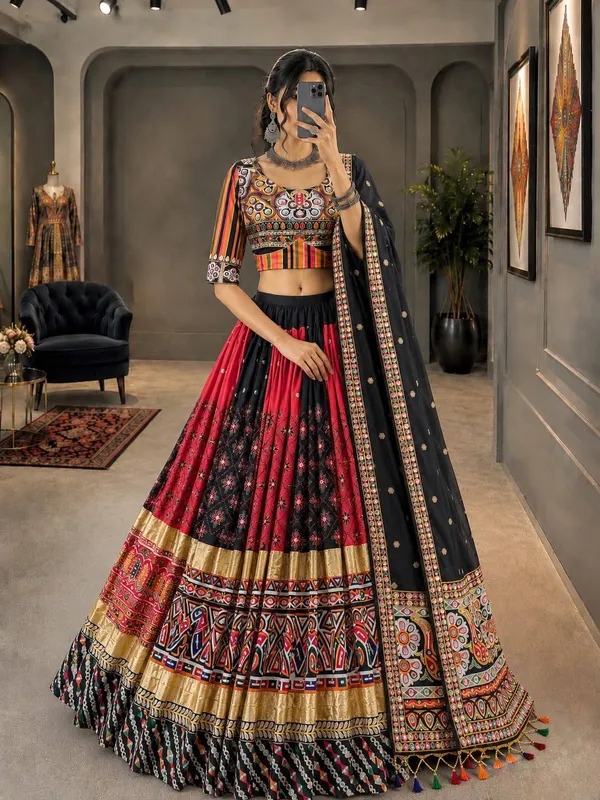 Multicolor_Heavy_Malai_Silk_Lehenga_Choli_For_Women