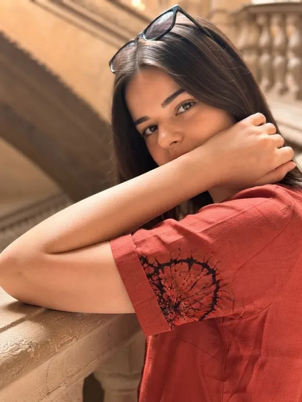 Comfort_Fit_Cotton_Embroidered_Top
