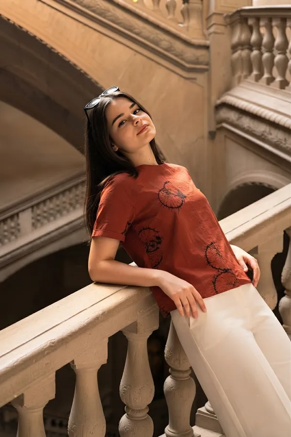 Comfort_Fit_Cotton_Embroidered_Top