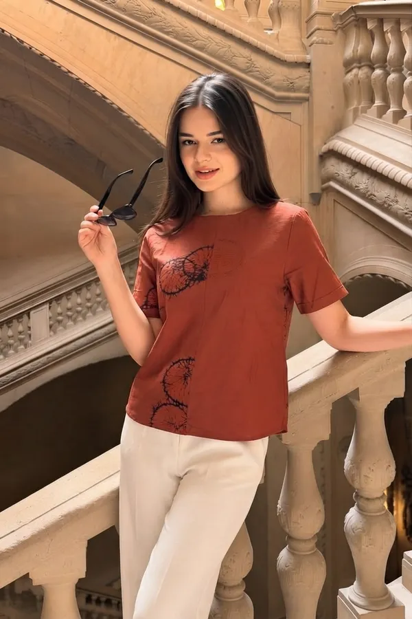 Comfort_Fit_Cotton_Embroidered_Top