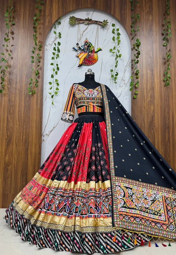 Multicolor_Heavy_Malai_Silk_Lehenga_Choli_For_Women