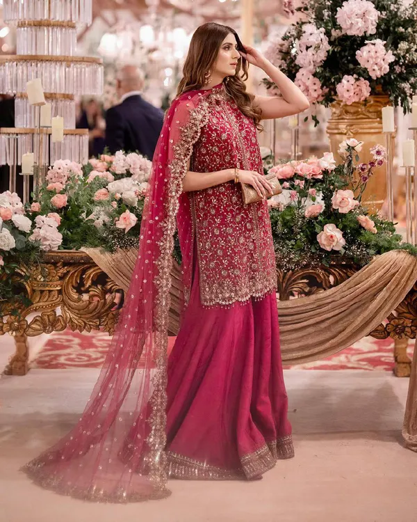Magenta_Heavy_Chinon_Silk_Suit_Set_For_Women