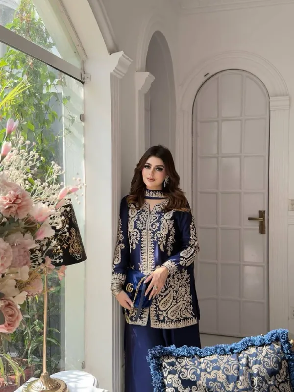 Navy_Blue_Rangoli_Silk_Palazzo_Suit_For_Women