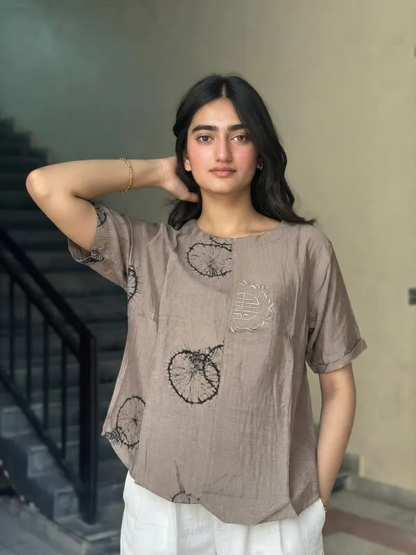 Comfort_Fit_Cotton_Embroidered_Top