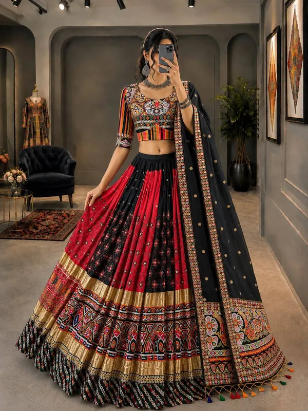 Multicolor_Heavy_Malai_Silk_Lehenga_Choli_For_Women