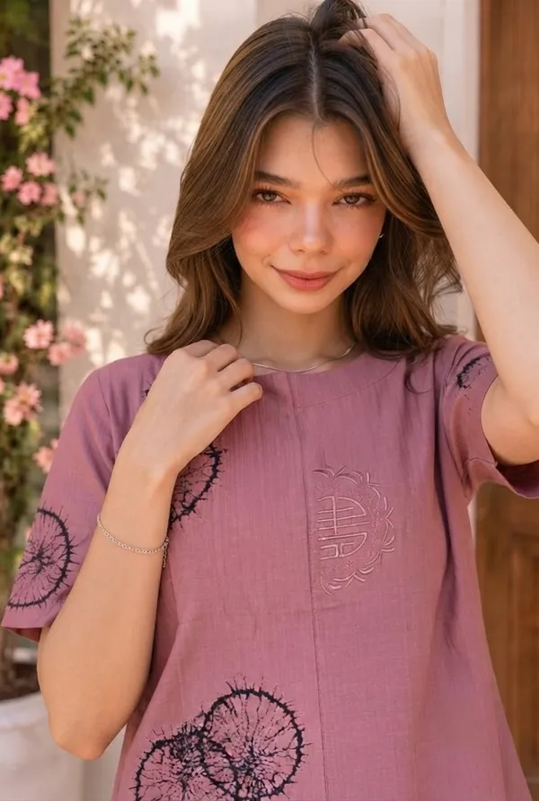 Comfort_Fit_Cotton_Embroidered_Top