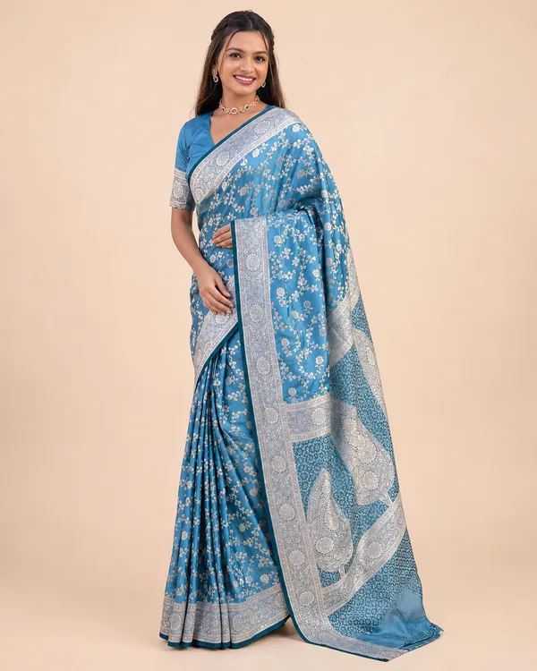Women_Ladies_Turquoise_Blue_Soft_Lichi_Silk_Saree_with_Rich_Pallu_and_Jacquard_Work,_Running_Blouse_Piece