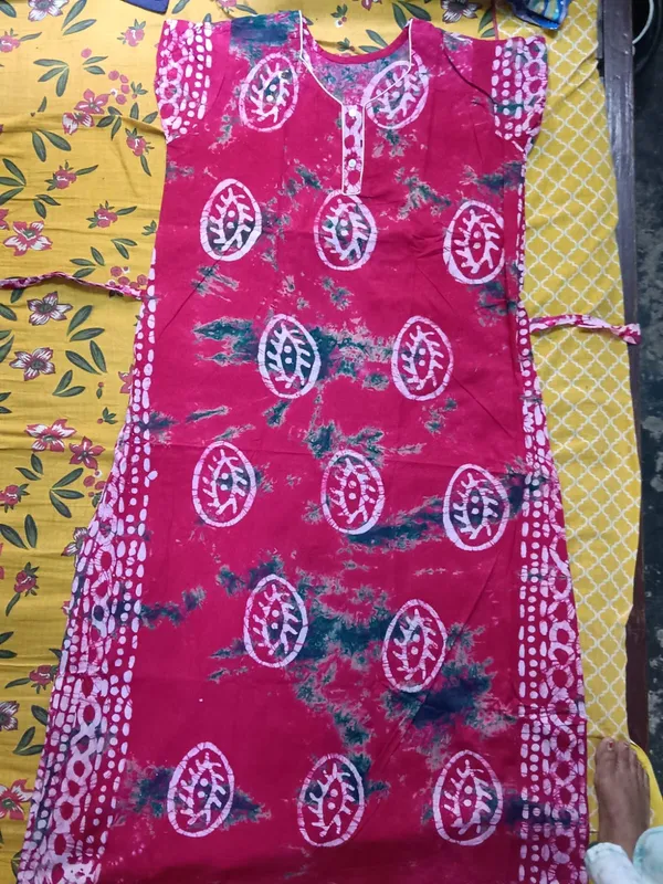 Pink_Cotton_Straight_Batik_Print_Kurta_For_Women