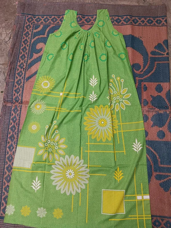 Green_Cotton_Sleeveless_Floral_Print_Nighty_For_Women