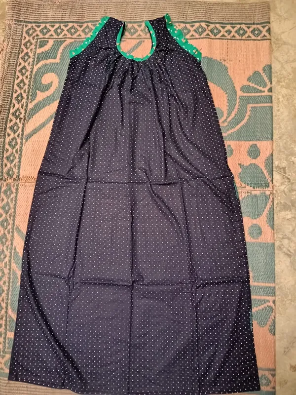 Navy_Cotton_Sleeveless_Polka_Dot_Sleepwear_Dress_For_Women